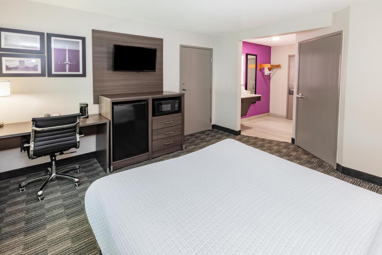La Quinta By Wyndham Houston Southwest Hotell Exteriör bild