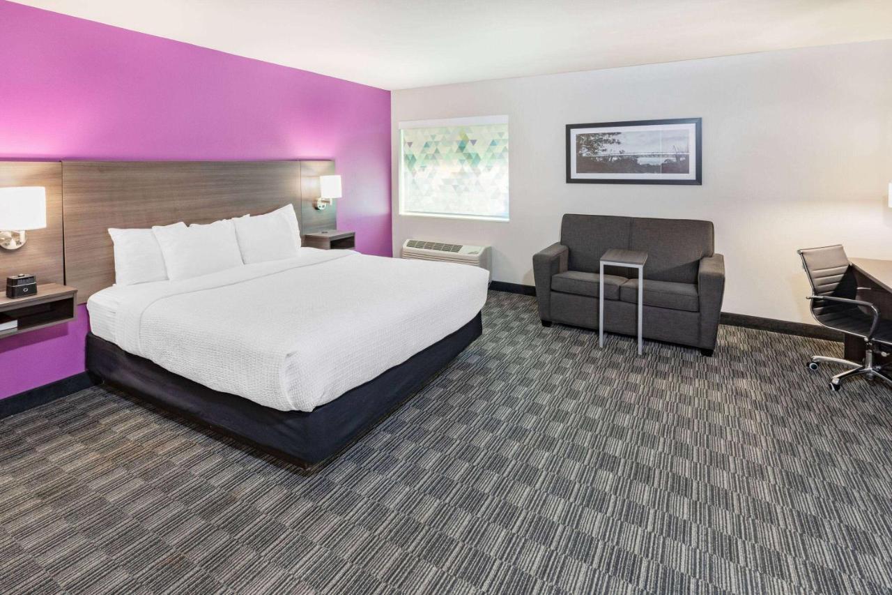 La Quinta By Wyndham Houston Southwest Hotell Exteriör bild