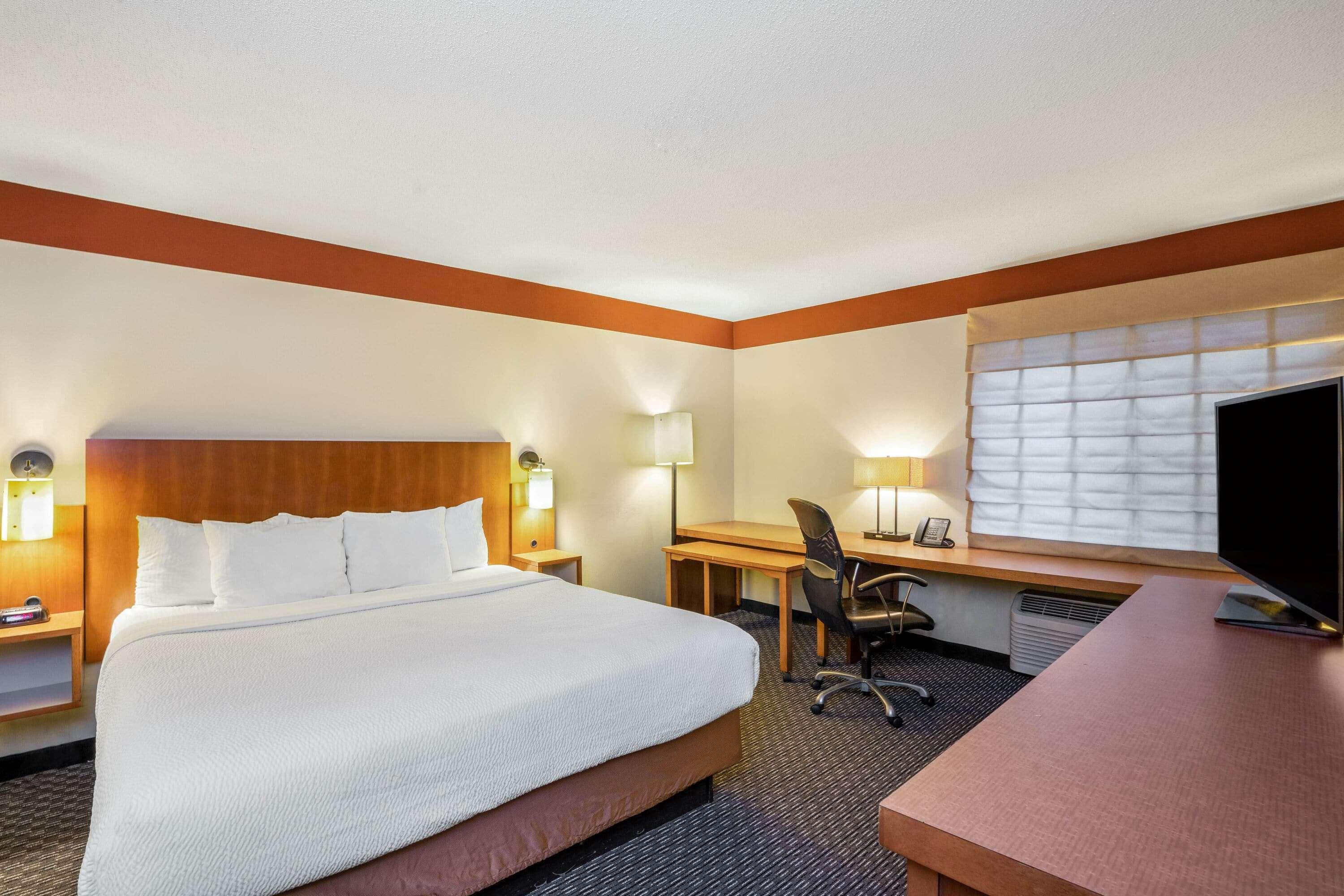 La Quinta By Wyndham Houston Southwest Hotell Exteriör bild