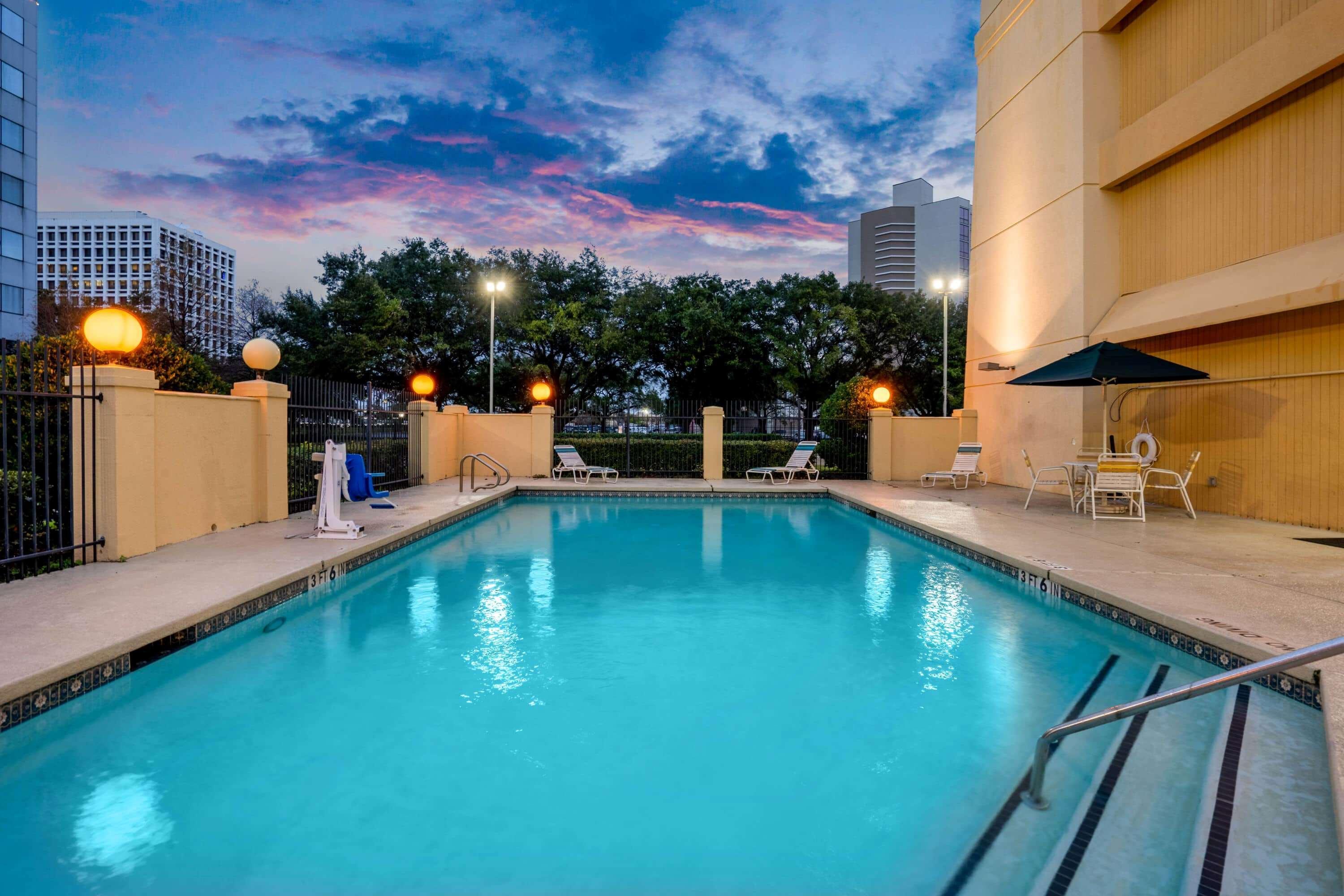La Quinta By Wyndham Houston Southwest Hotell Exteriör bild